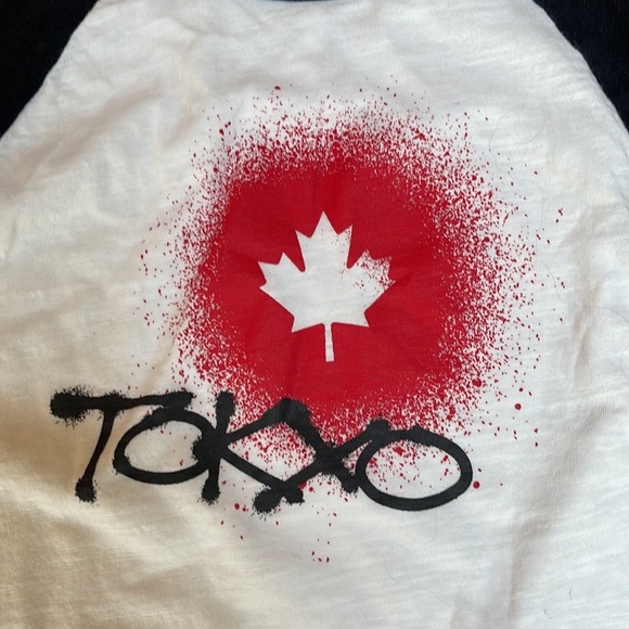 Hudson’s Bay Team Canada Tokyo Olympics long sleeve T-shirt - Picture 3 of 7